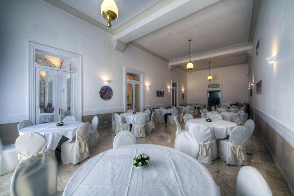 Hotel Vittoria Pompeji Eksteriør billede