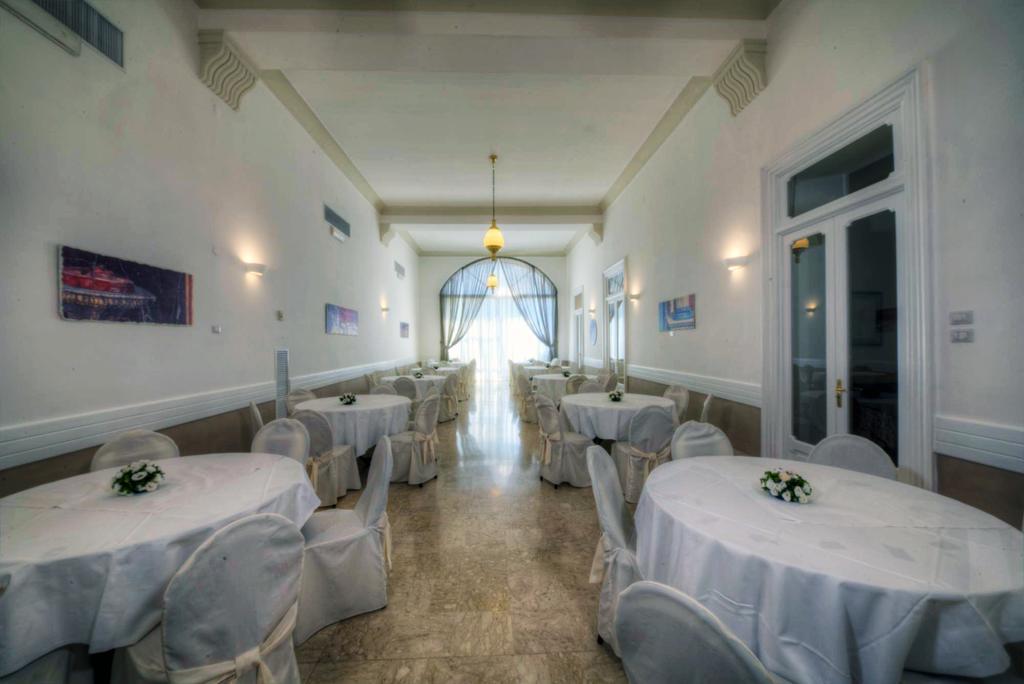Hotel Vittoria Pompeji Eksteriør billede